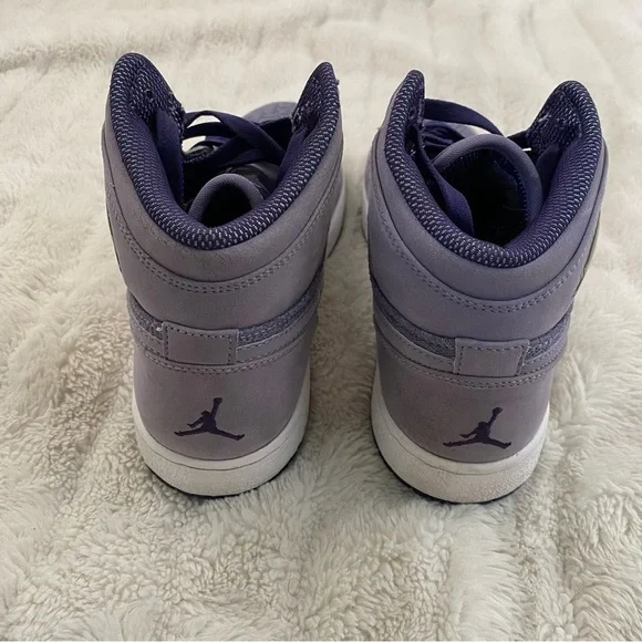 Air Jordan 1 Retro (GS) ‘Daybreak’ Nike Purple Lace Suede High-Top Sneakers 7Y - Picture 8 of 15